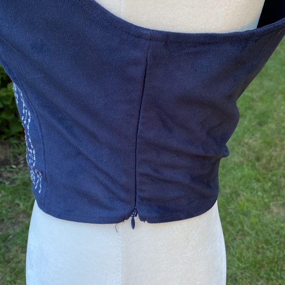 Abercrombie top - Picture 2 of 4